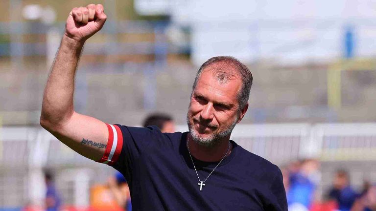 Jochen Seitz soll den SV Wehen Wiesbaden nach dem schwachen Saisonstart aus dem Tabellenkeller führen.