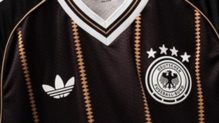So sieht das letzte DFB-Trikot von adidas aus. (Quelle: Insta @adidasgermany)
