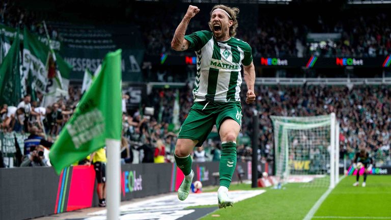 Mitchell Weiser sorgte mit seinem Treffer gegen den FC Augsburg nicht nur für einen späten Werder-Heimsieg, sondern auch für Emotionen pur.