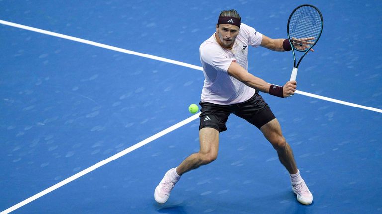 Alexander Zverev eröffnet am Samstag das Davis-Cup-Duell gegen Kroatien in Halle. 