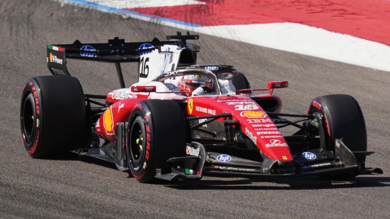 Charles Leclerc im Ferrari fährt im 1. Freien Training in Austin/Texas die Bestzeit.