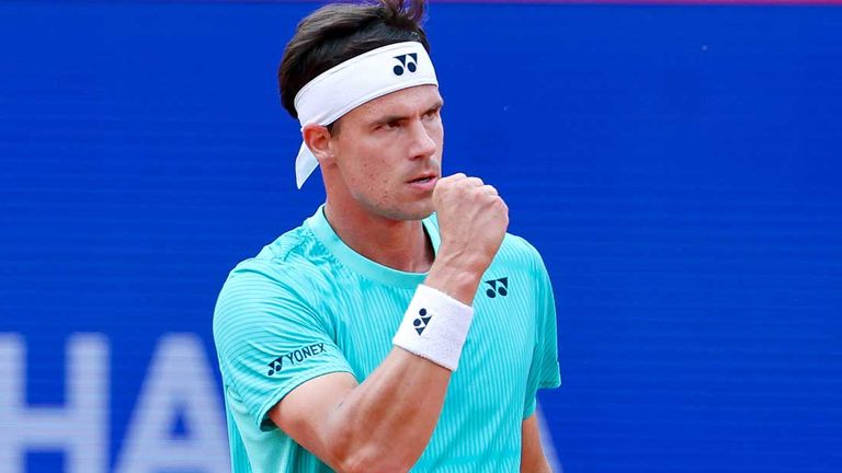 Daniel Altmaier hat beim ATP-Turnier in Lyon das Viertelfinale erreicht.
