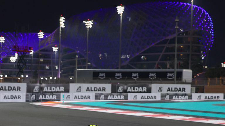 Kann das Saisonfinale der Formel 1 wie geplant in Abu Dhabi stattfinden? Im Fahrerlager häufen sich Zweifel. 