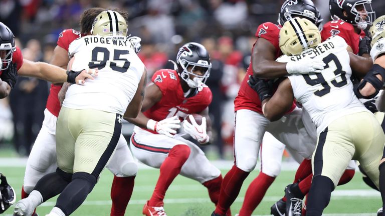 Die Atlanta Falcons gewinnen spektakulär bei den Saints.