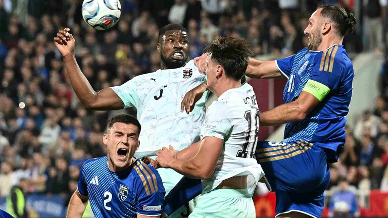 Österreich behauptete im Kosovo die Tabellenführung und bleibt in der Nations League weiter ungeschlagen.