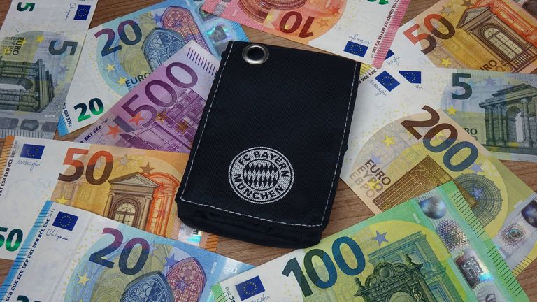 Rund 250 Millionen Euro bekommt der FC Bayern für den Verkauf seiner letzten Anteile. 