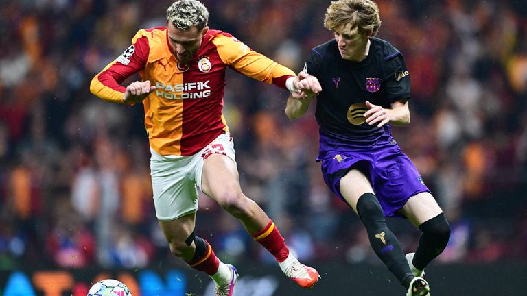 Galatasaray Istanbul gegen den FC Barcelona.
