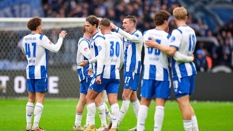 Hertha BSC siegt ganz spät gegen Bielefeld. 