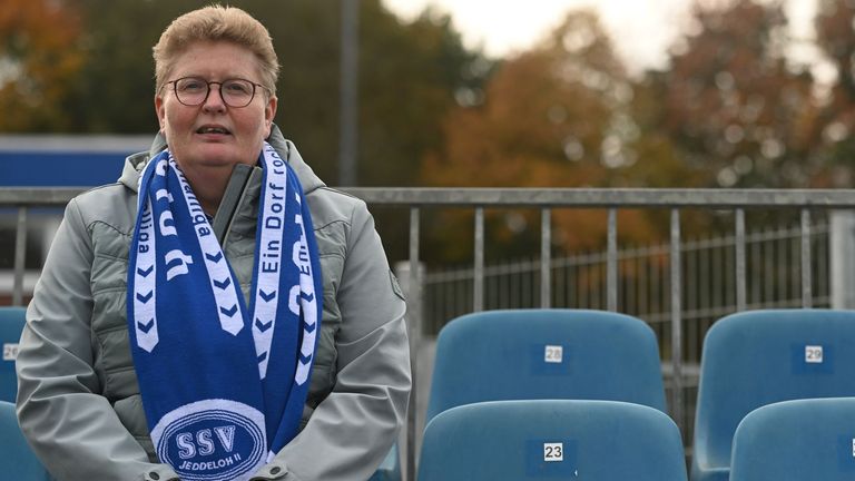 Bürgermeisterin Petra Knetemann fiebert dem großen Match gegen Hertha BSC entgegen.