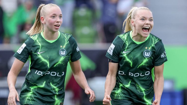 Joker Anny Kerim-Lindland (r.) trifft entscheidend für Wolfsburg.