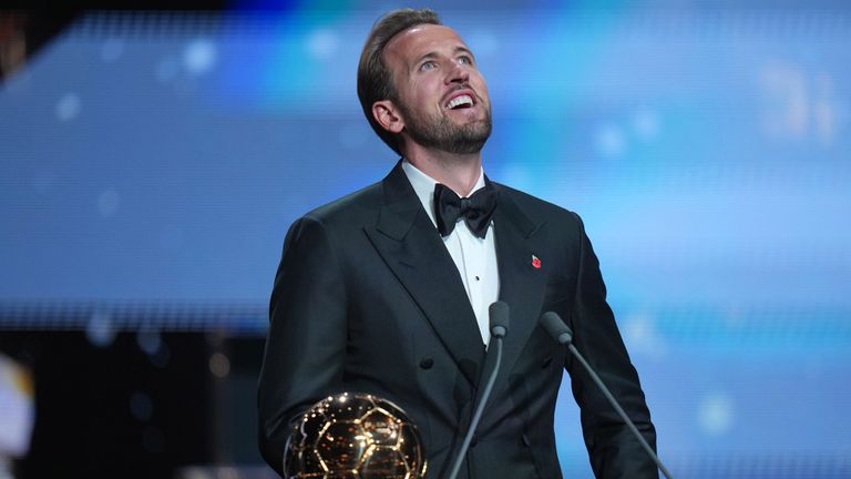Harry Kane bei seiner Siegesrede beim Ballon d'Or 2026.