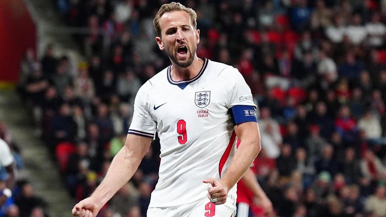 Harry Kane hat als erster englischer Nationalspieler in drei verschiedenen Kalenderjahren jeweils mindestens zehn Länderspieltore erzielt.
