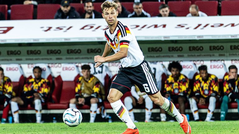 Über DFB-Kapitän Joshua Kimmich wird gerade viel gesprochen.