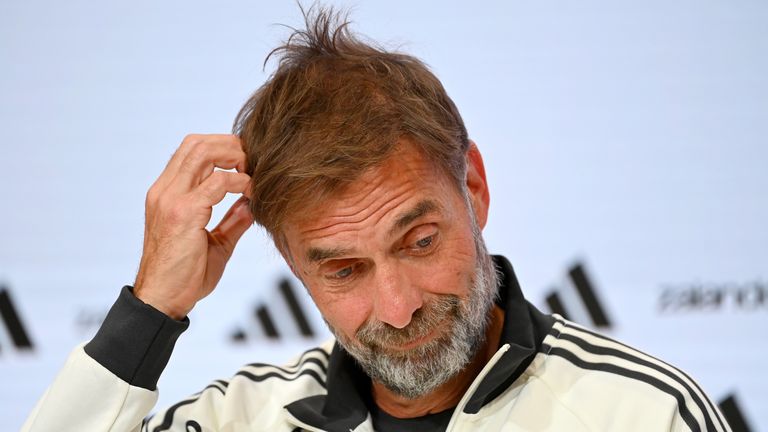 Bundestrainer Jürgen Klopp musste vor dem Spiel gegen Serbien einen Neuling aus dem DFB-Kader streichen.