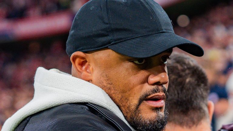 Vincent Kompany wird den FC Bayern einige Wochen nicht betreuen können. 