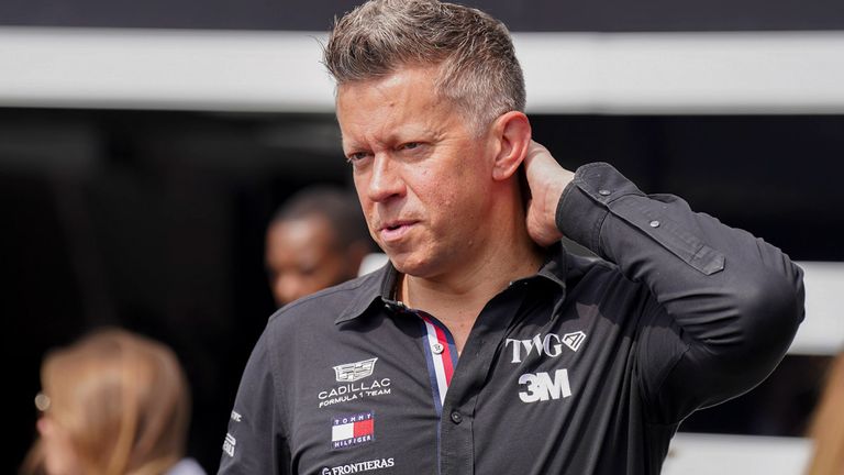 Cadillac-Teamchef Marcin Budkowski lässt die Zukunft von Valtteri Bottas weiter offen.