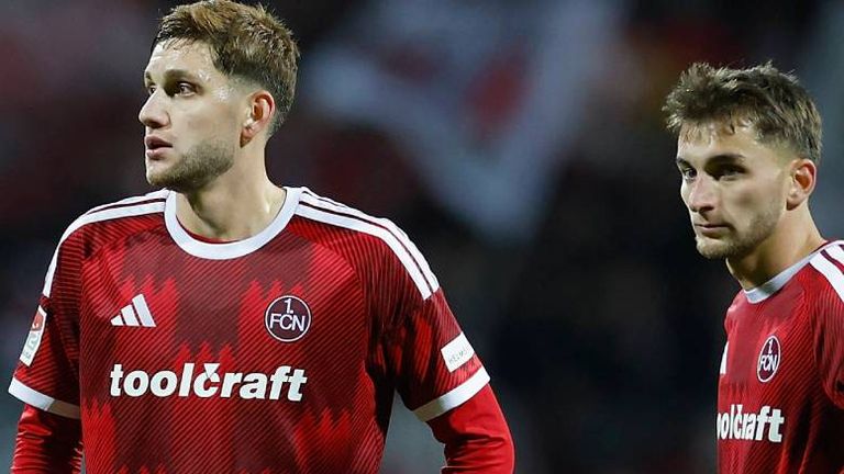 Der 1. FC Nürnberg muss gegen Kaiserslautern die erste Saisonniederlage hinnehmen.