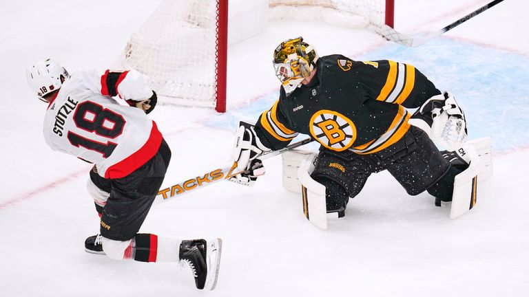 Tim Stützle überragt beim Sieg der Ottawa Senators.