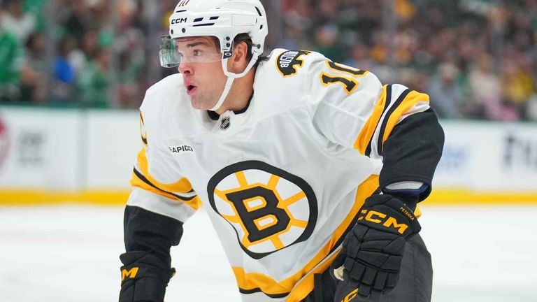 JJ Peterka glänzte beim Comeback-Sieg der Boston Bruins mit zwei wichtigen Assists im Schlussdrittel.