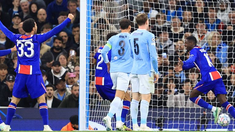 Paris St. Germain siegt deutlich in der Champions League bei Manchester City. 