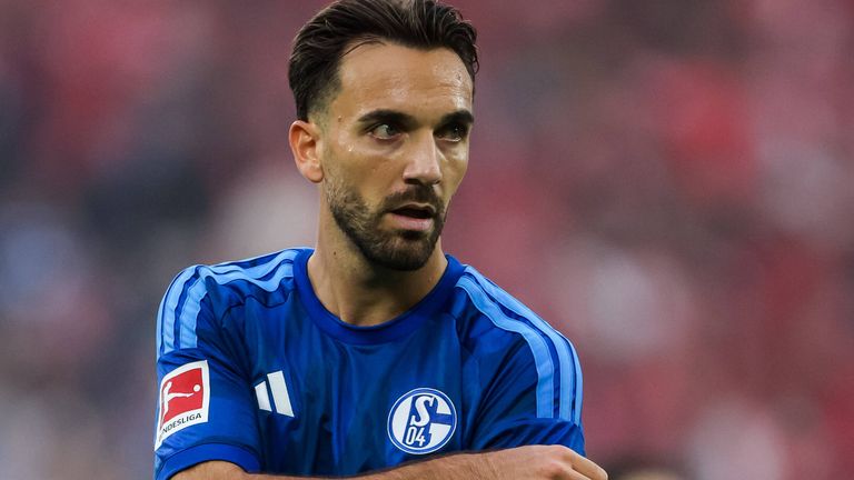 Schalke-Kapitän Kenan Karaman wurde nach der Pleite gegen Mainz deutlich. 