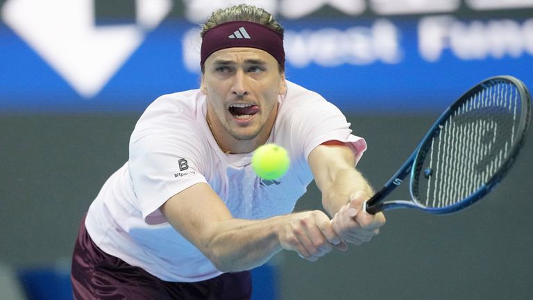 Alexander Zverev hat seinen Auftakt in Peking gegen Cameron Norrie erfolgreich gemeistert.