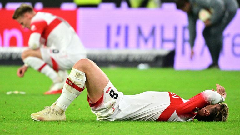 Der VfB Stuttgart steckt in der Bundesliga in der Krise. 