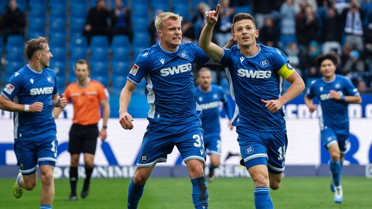 Marvin Wanitzek bejubelt seinen Treffer zum 2:0 gegen Darmstadt 98.